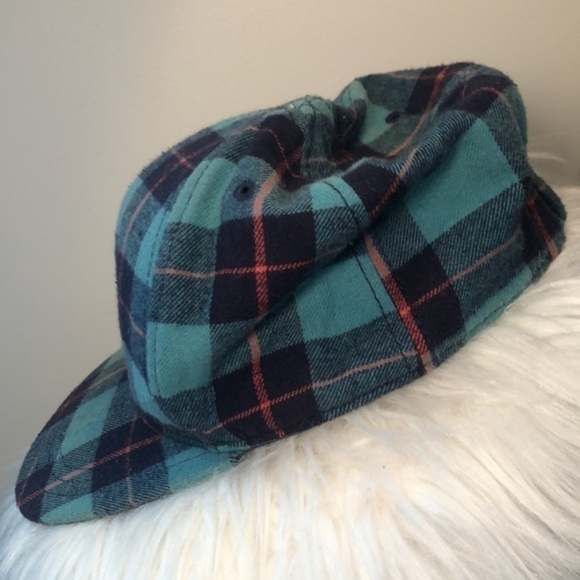 H&M | H&M DIVIDED Flat Brim Teal Flannel Hat, Size L/60 - Picture 4 of 5